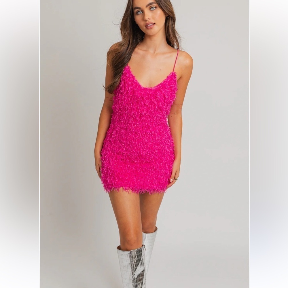 Le Lis Fringe Fabric spaghetti dress in pink style Size M